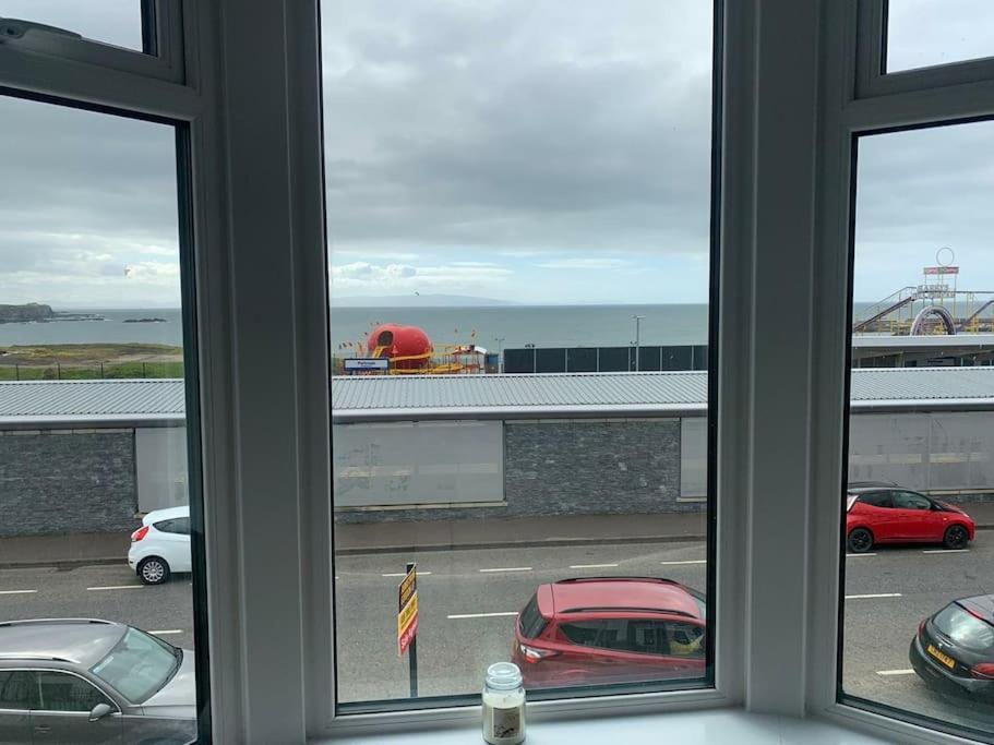 Modern Apartment With Sea Views Portrush Kültér fotó