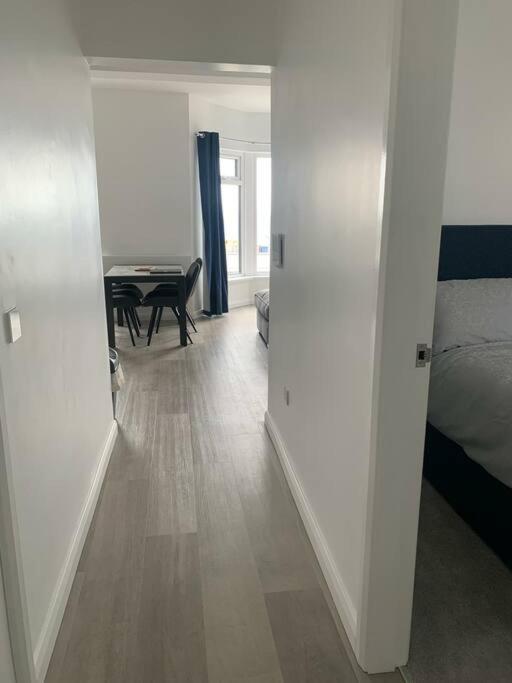 Modern Apartment With Sea Views Portrush Kültér fotó